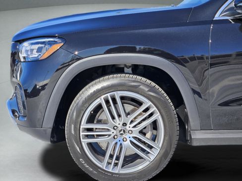 Certified 2025 Mercedes-Benz GLS 450 GLS 450 image 11
