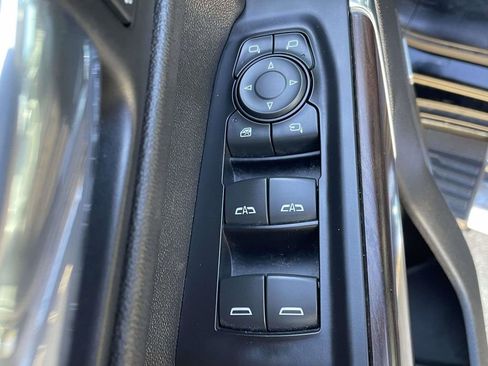 Used 2019 GMC Sierra 1500 SLT w/ SLT Premium Plus Package image 16