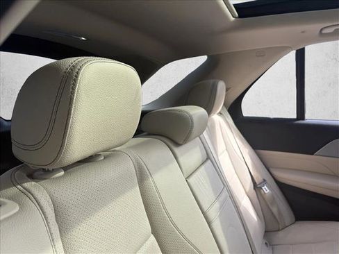 Used 2022 Mercedes-Benz GLE 350 image 20