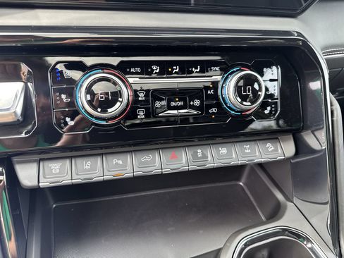 New 2026 GMC Sierra 2500 AT4X w/ AT4X AEV Edition AWD/4WD image 17
