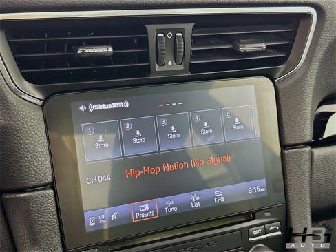 Used 2019 Porsche 911 Carrera image 12