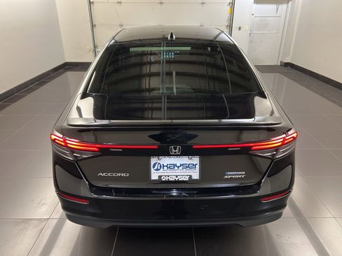 Used 2024 Honda Accord Sport image 5