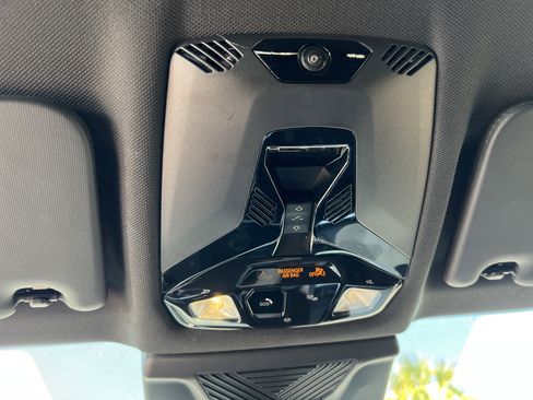 Used 2025 BMW X1 xDrive28i w/ Premium Package image 39