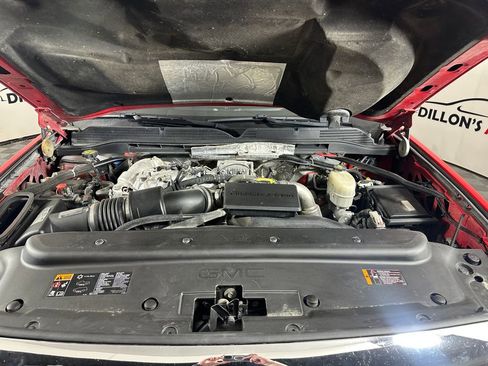 Used 2017 GMC Sierra 2500 SLT w/ Duramax Plus Package image 14