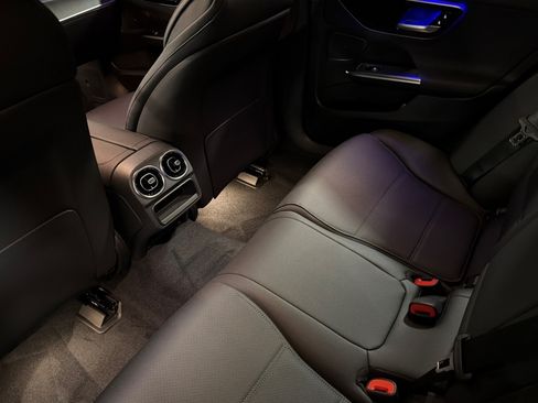 New 2026 Mercedes-Benz C 300 Sedan image 11