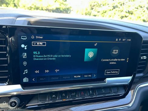 Used 2024 Chevrolet Silverado 1500 LT w/ Z71 Off-Road Package image 24