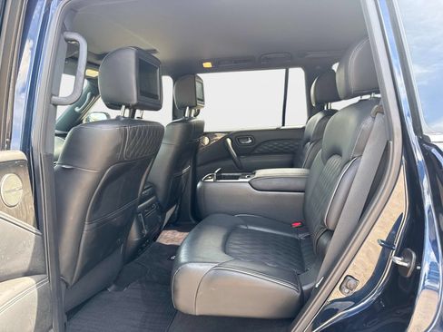 Used 2021 INFINITI QX80 Sensory w/ All-Season Package AWD/4WD image 12