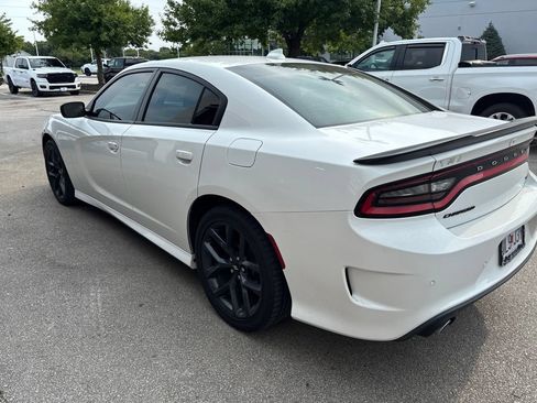 Used 2019 Dodge Charger GT w/ Blacktop Package RWD image 5