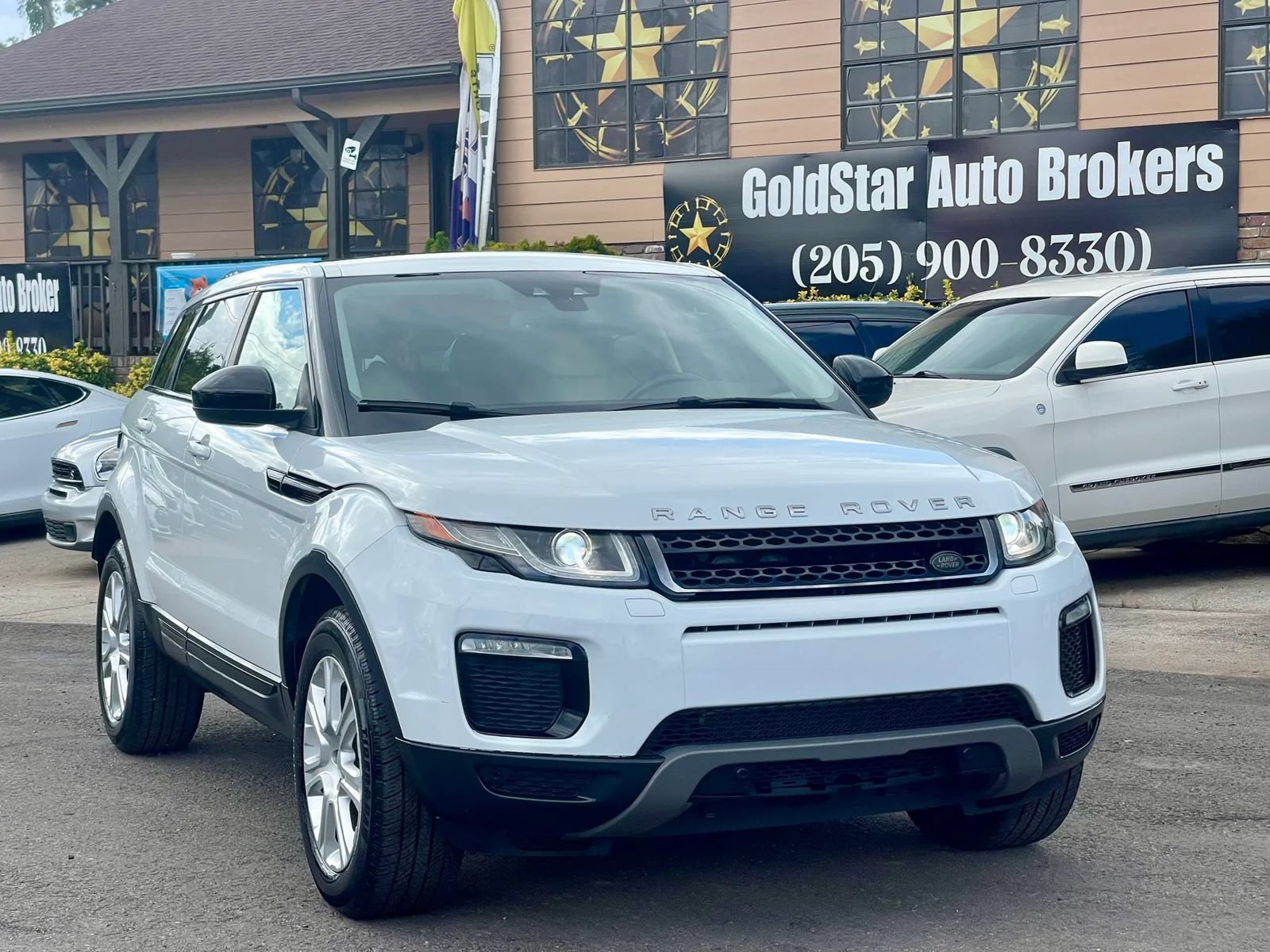 Used 2017 Land Rover Range Rover Evoque SE Premium AWD/4WD image 1