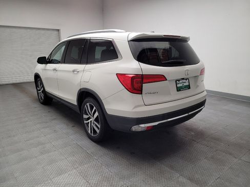 Used 2018 Honda Pilot Touring image 5