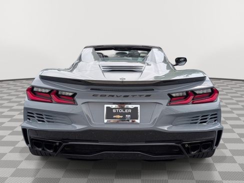 Used 2025 Chevrolet Corvette E-Ray AWD/4WD image 4