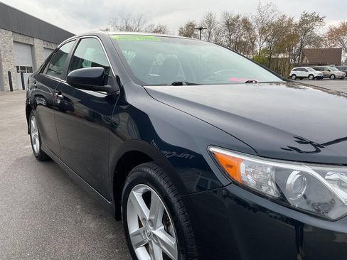 Used 2013 Toyota Camry SE image 11