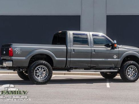 Used 2015 Ford F250 Lariat w/ Chrome Package AWD/4WD image 9
