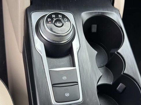 Certified 2022 Ford Escape SEL FWD image 21
