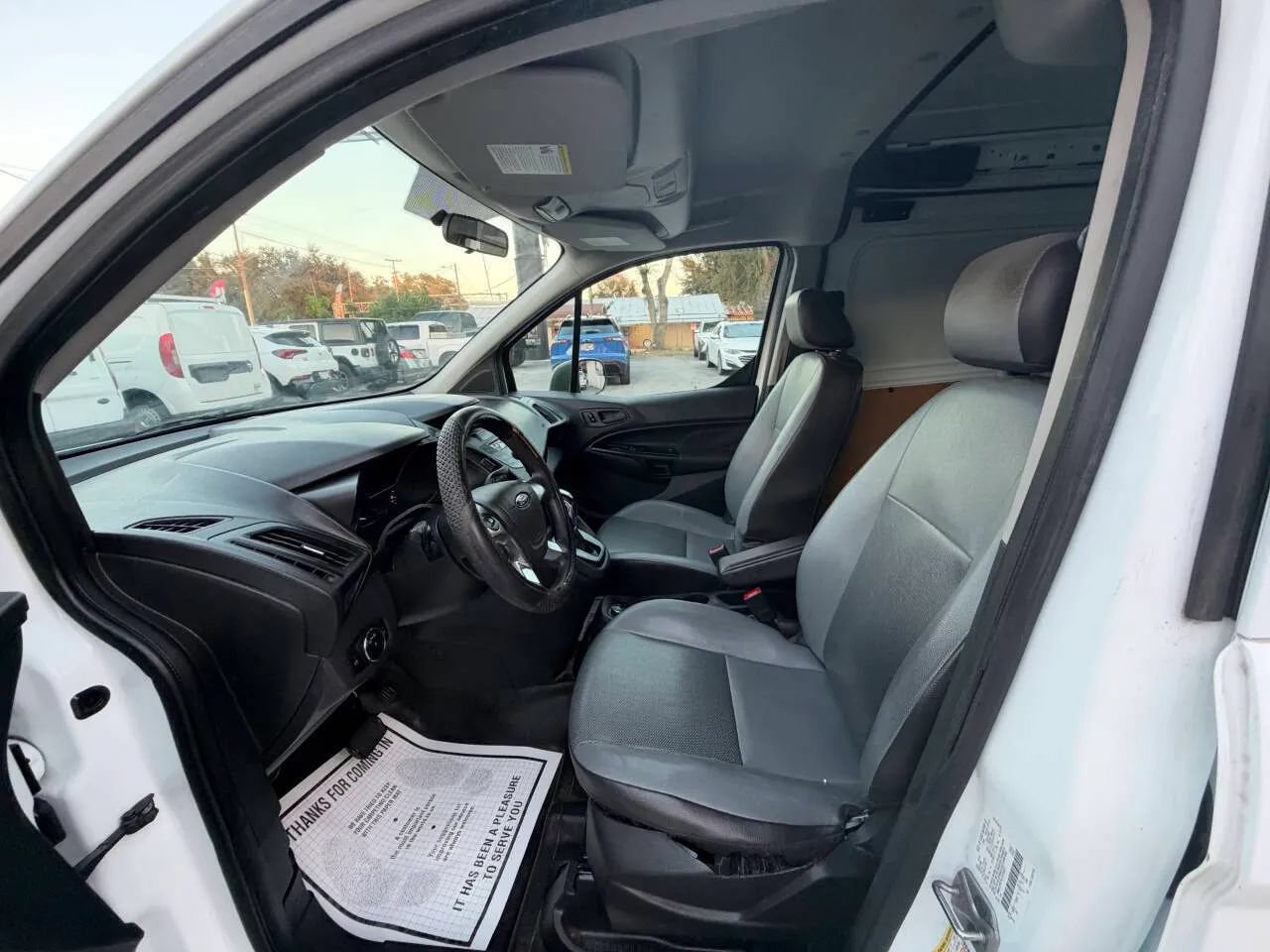 Used 2018 Ford Transit Connect XL FWD image 13