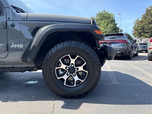 Used 2020 Jeep Wrangler Sport AWD/4WD image 12