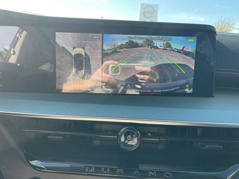New 2025 Nissan Murano SL w/ Cargo Package AWD/4WD image 9
