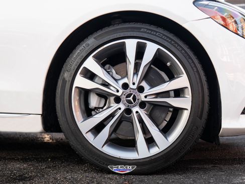 Used 2021 Mercedes-Benz C 300 Sedan image 9