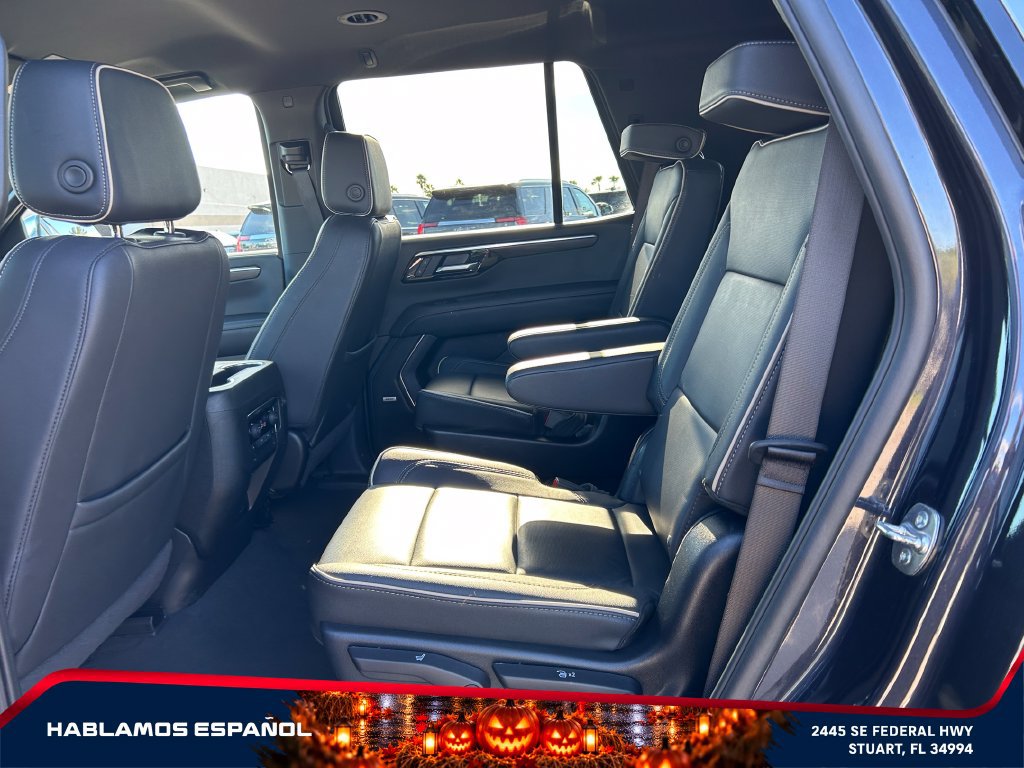 Used 2025 Chevrolet Tahoe Premier AWD/4WD image 11