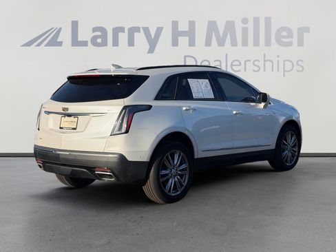 Used 2022 Cadillac XT5 Sportv w/ Technology Package AWD/4WD image 6