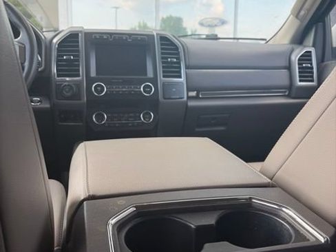 Used 2021 Ford Expedition XLT AWD/4WD image 37