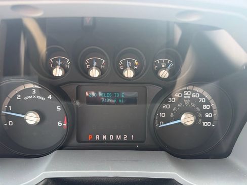 Used 2018 Ford F650 2WD Regular Cab Super Duty image 9