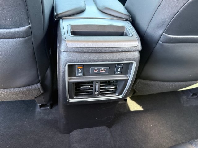 Used 2019 Nissan Murano SL w/ Cargo Package FWD image 31