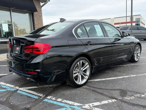 Used 2018 BMW 330i xDrive Sedan w/ Convenience Package AWD/4WD image 6