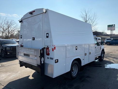 Used 2019 Ford F350 XL w/ XL Value Package image 9