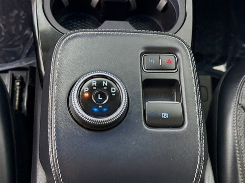 Used 2022 Ford Mustang Mach-E Premium image 20