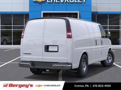 New 2025 Chevrolet Express 2500 Work Van w/ Driver Convenience Package image 5