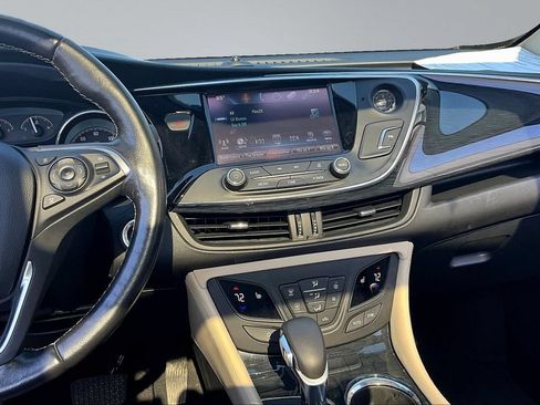 Used 2017 Buick Envision Essence AWD/4WD image 9