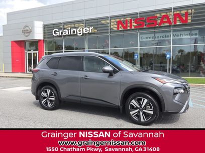Used 2025 Nissan Rogue SL w/ Tech Package