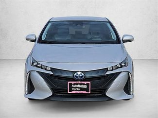Used 2022 Toyota Prius Prime LE video 2