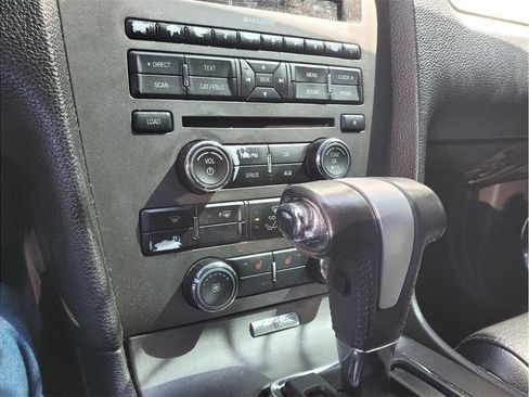 Used 2010 Ford Mustang GT Premium RWD image 21