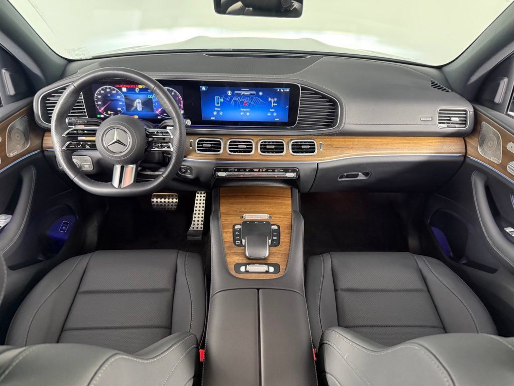 Certified 2025 Mercedes-Benz GLS 450 4MATIC w/ AMG Line Exterior image 16