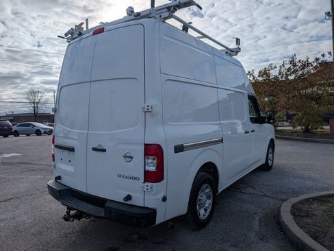 Used 2018 Nissan NV 2500 SV w/ Navigation Package image 6
