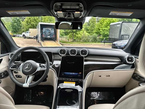 New 2026 Mercedes-Benz GLC 300 image 20