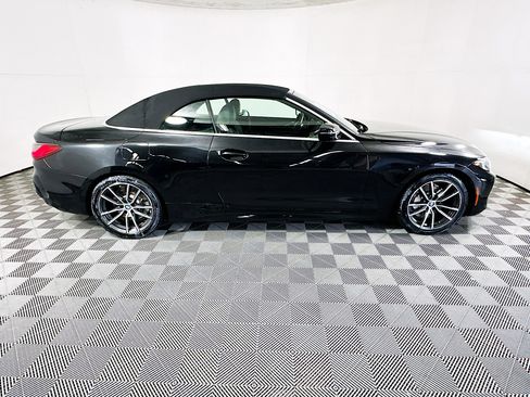 Used 2025 BMW 430i Convertible image 2