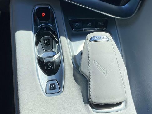 Used 2021 Chevrolet Corvette Stingray Preferred Cpe w/ Engine Appearance Package RWD image 24