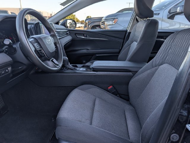 Used 2025 Toyota Camry LE FWD image 26