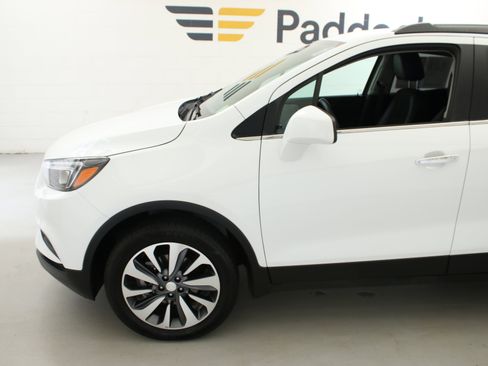 Used 2022 Buick Encore Preferred w/ Safety Package AWD/4WD image 4