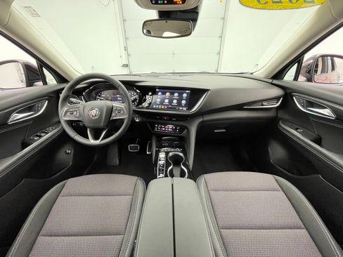 Used 2023 Buick Envision Preferred w/ Sport Touring Package AWD/4WD image 3