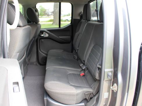 Used 2019 Nissan Frontier PRO-4X AWD/4WD image 30