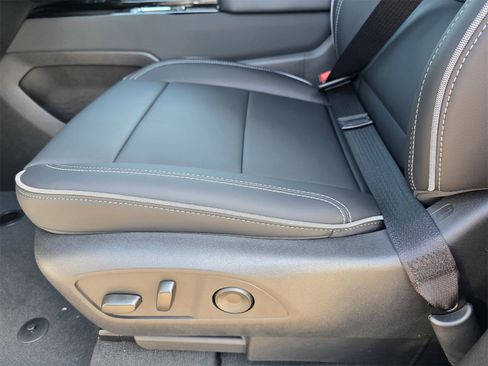 New 2026 Chevrolet Silverado EV LT image 14