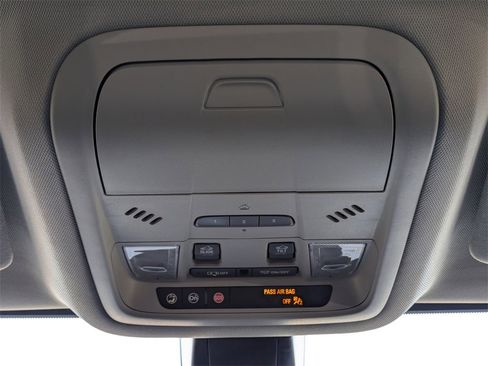 Used 2023 GMC Acadia SLT w/ Elevation Edition image 27