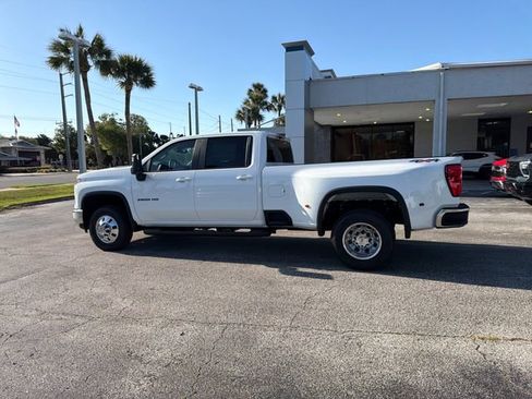 New 2026 Chevrolet Silverado 3500 LT w/ All Star Edition AWD/4WD image 7