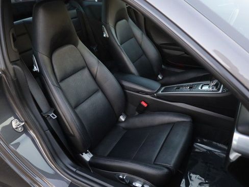 Used 2017 Porsche 911 Carrera image 46