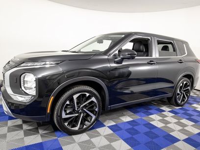 Used 2024 Mitsubishi Outlander SE