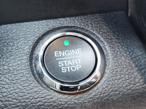Used 2022 Ford F350 Platinum AWD/4WD image 21
